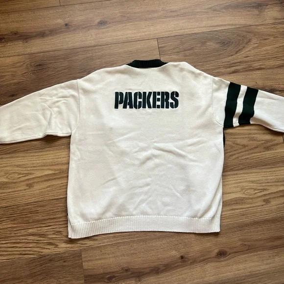 Green Bay Packers Wild Collective Women’s Vintage Cardigan - Picture 2 of 8